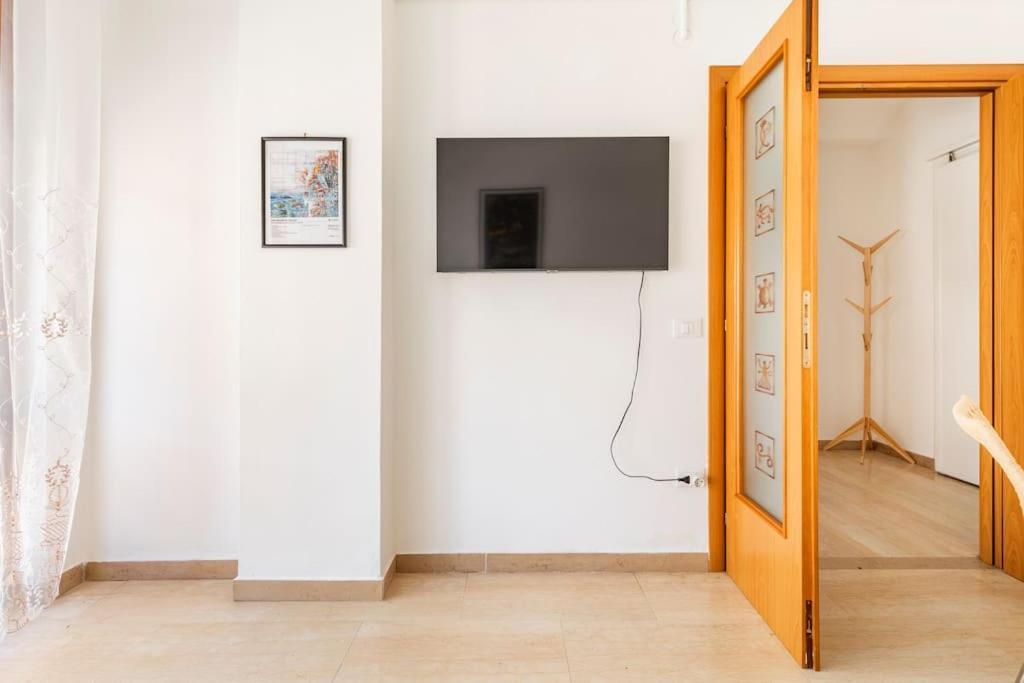 Casa Etruschi - Appartamento Con Posto Auto Ливорно Экстерьер фото